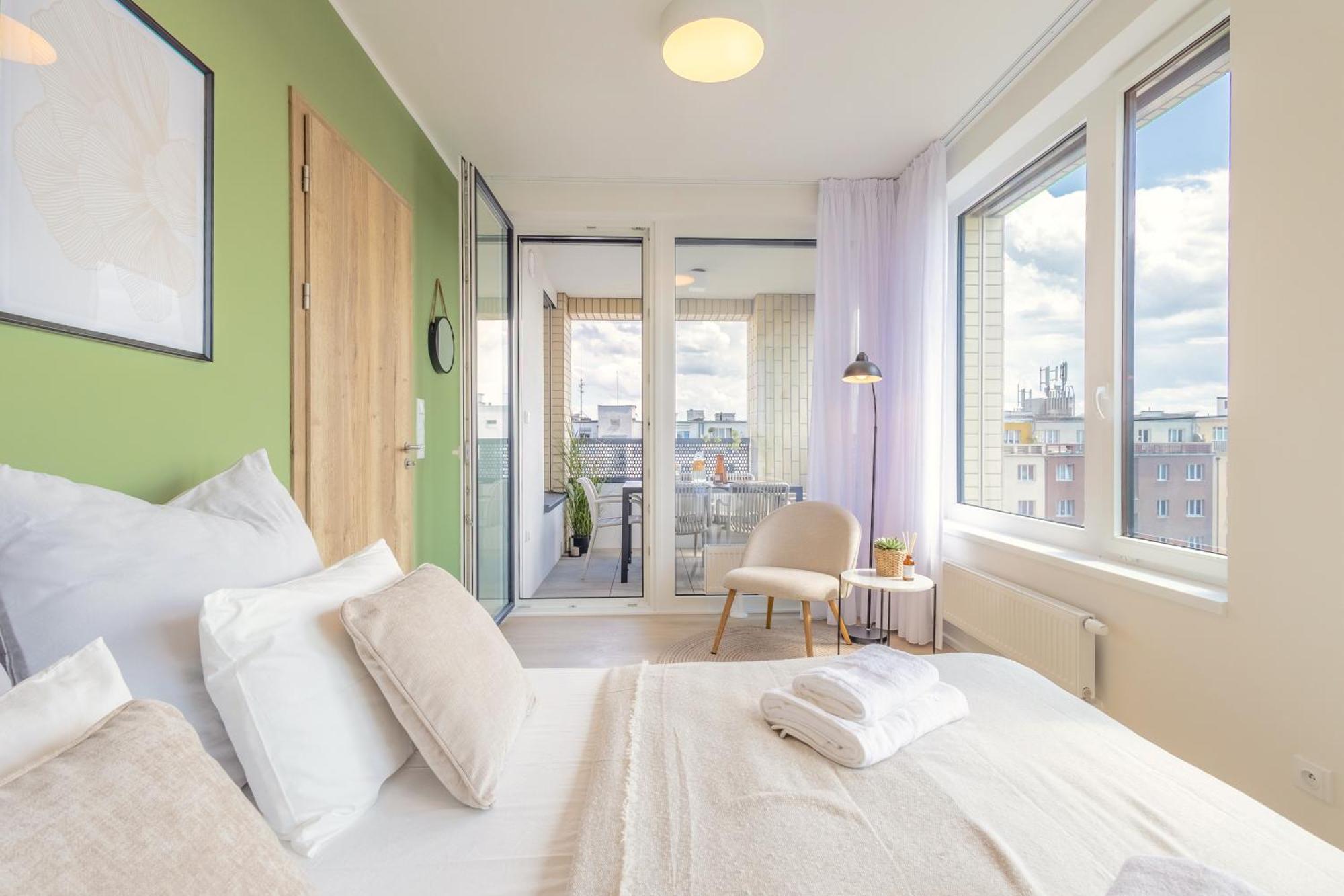 Bright 2Br - 7Th Floor, Balcony, Free Parking By Gravity Pragueアパートメント エクステリア 写真