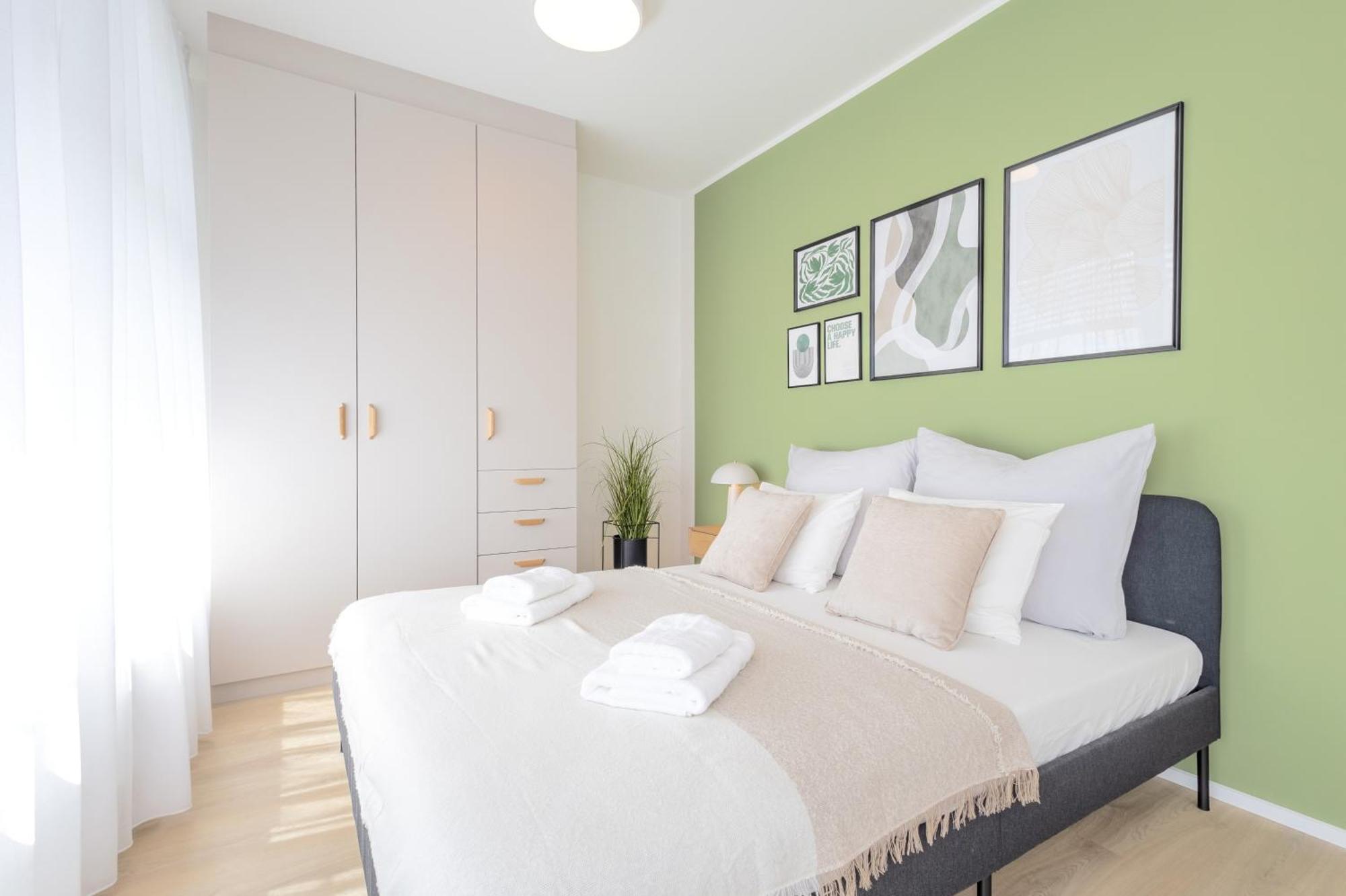 Bright 2Br - 7Th Floor, Balcony, Free Parking By Gravity Pragueアパートメント エクステリア 写真